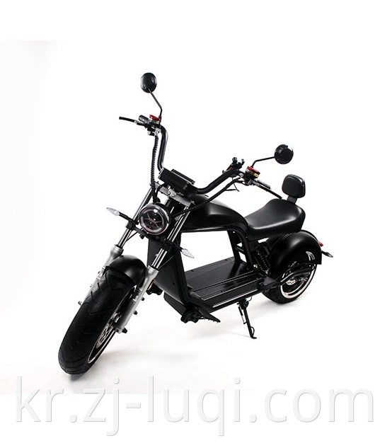 판매 EEC 빈티지 스타일 슈퍼 Lambretta 2000W Luqi Electrico 베스파 전기 Citycoco 스쿠터